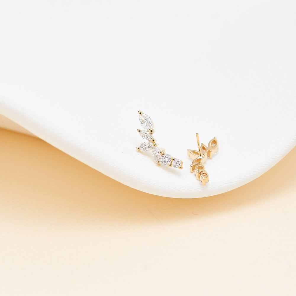 product angle view of 14K solid gold lab diamond for cartilage piercing labret stud threadless design nickel-free