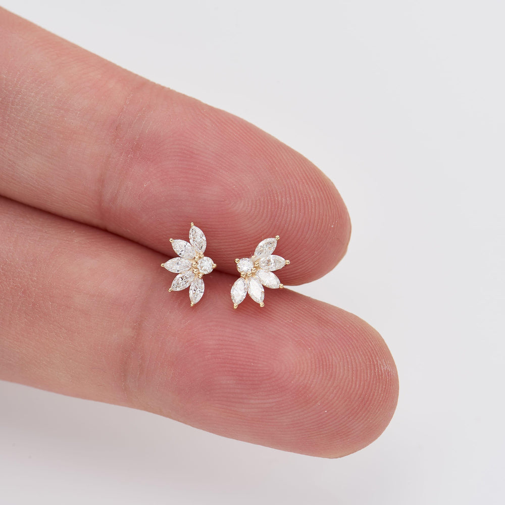 alternate view of 14K solid gold lab diamond flat back stud earring threadless design 20g nickel-free