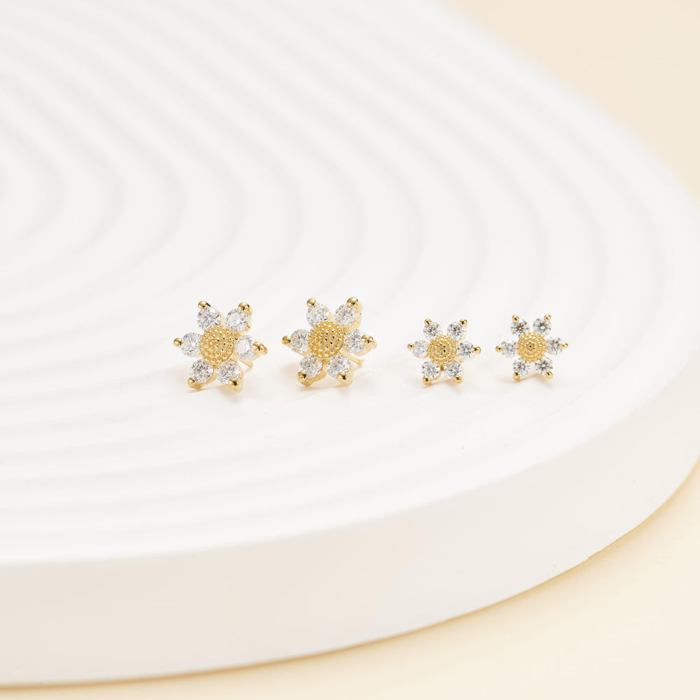 side angle of 14K solid gold lab diamond floral flat back stud earring threadless design nickel-free