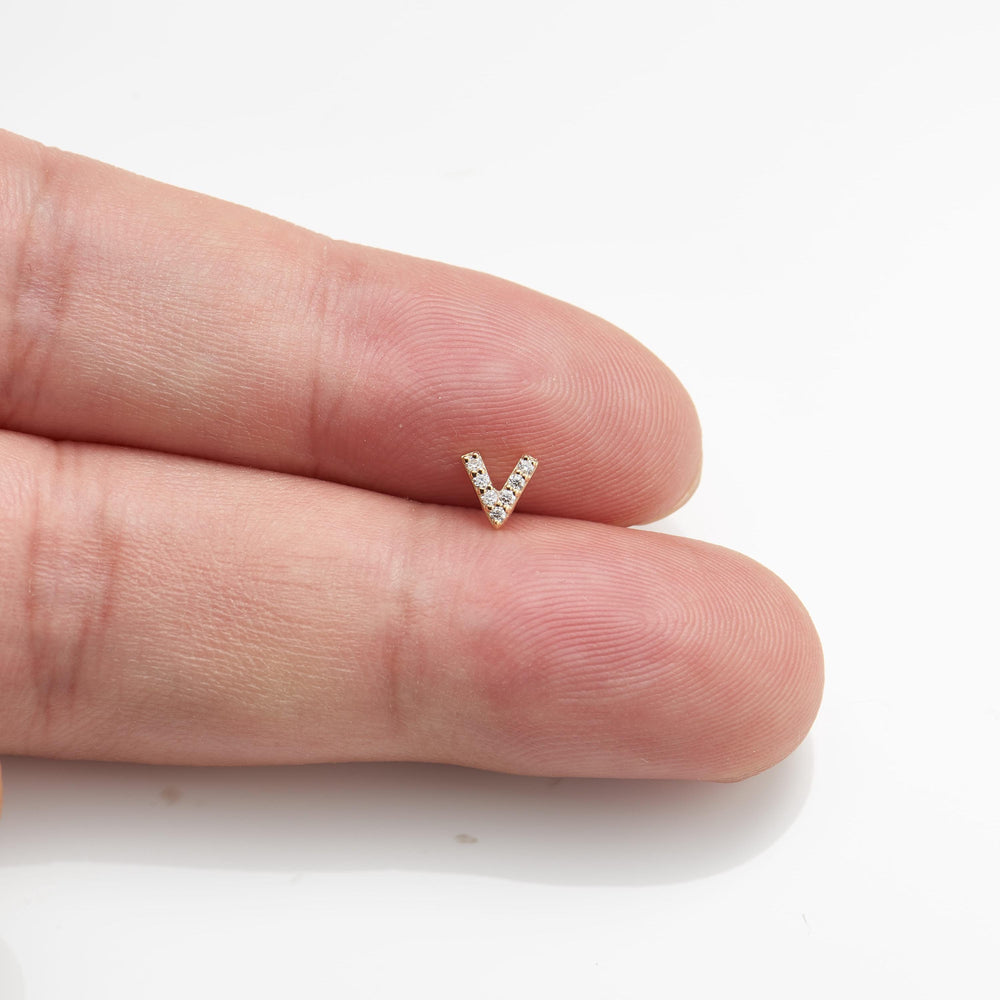 alternate view of 14K solid gold lab diamond V-shaped flat back stud earring nickel-free
